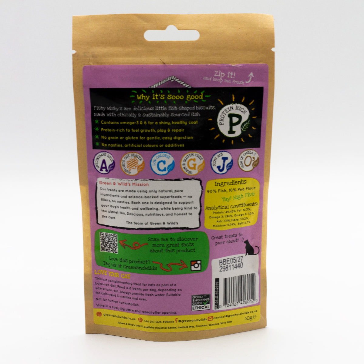 Package of Green & Wilds Fishy Wishys cat treats